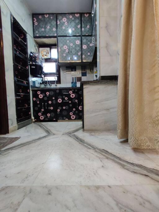 Hidden Gem 2- 1 Bhk With Aminities Apartment New Delhi